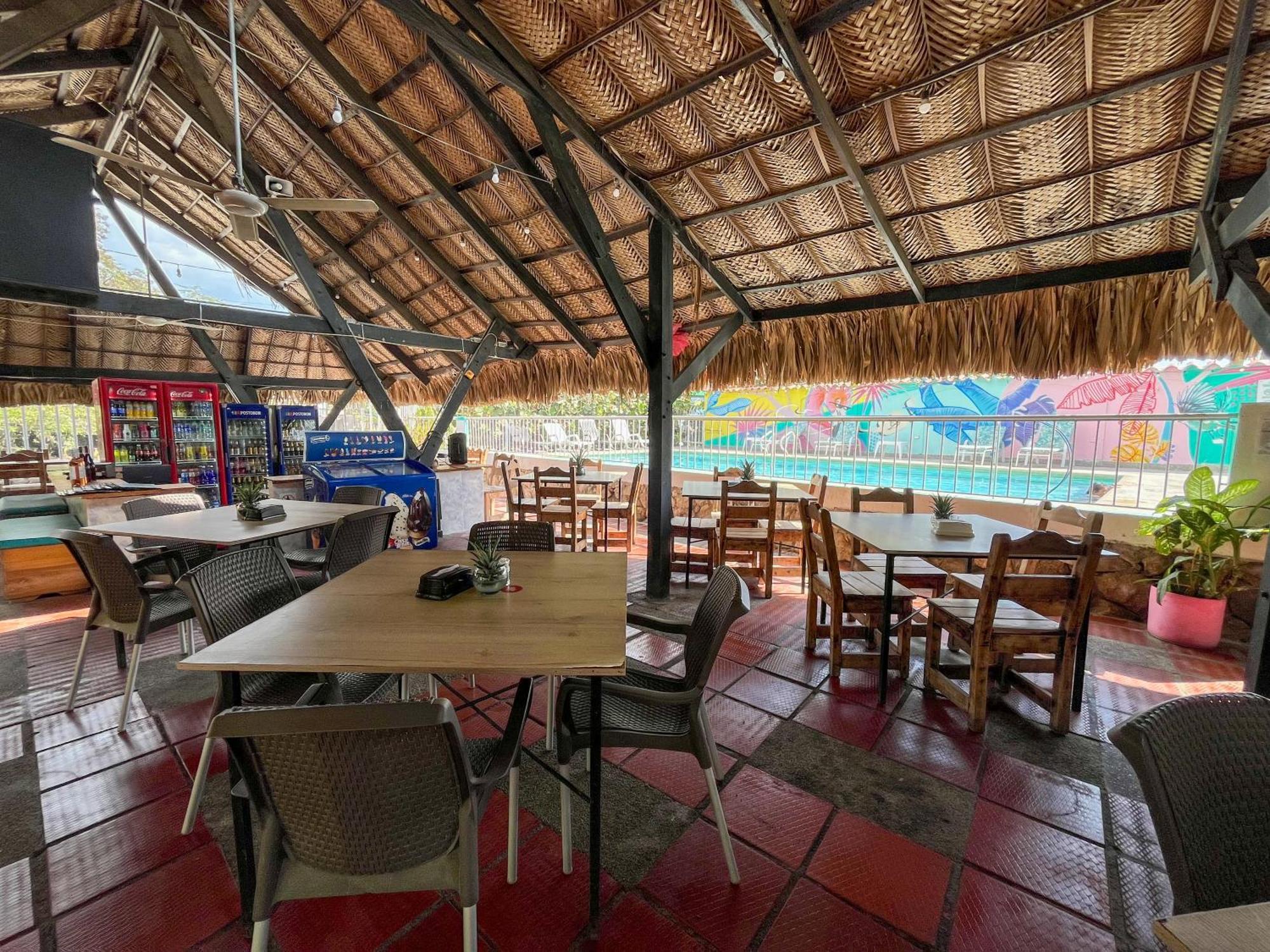 Hotel Los Veleros Santa Marta — Photos 3
